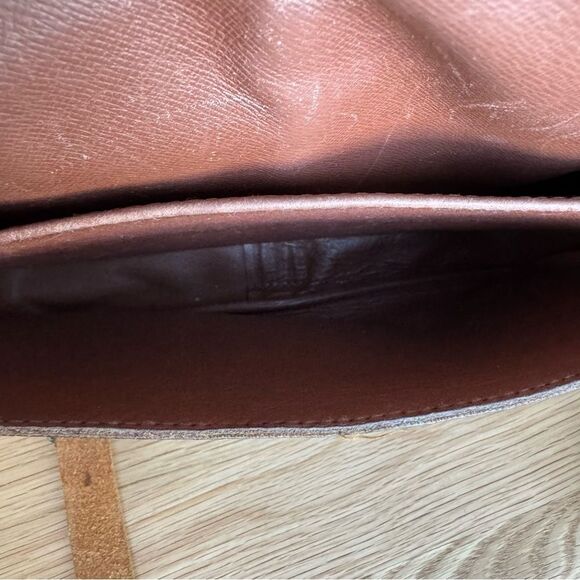 ✅AUTHENTIC✅LOUIS VUITTON CARTOUCHIERE GM - Picture 11 of 14